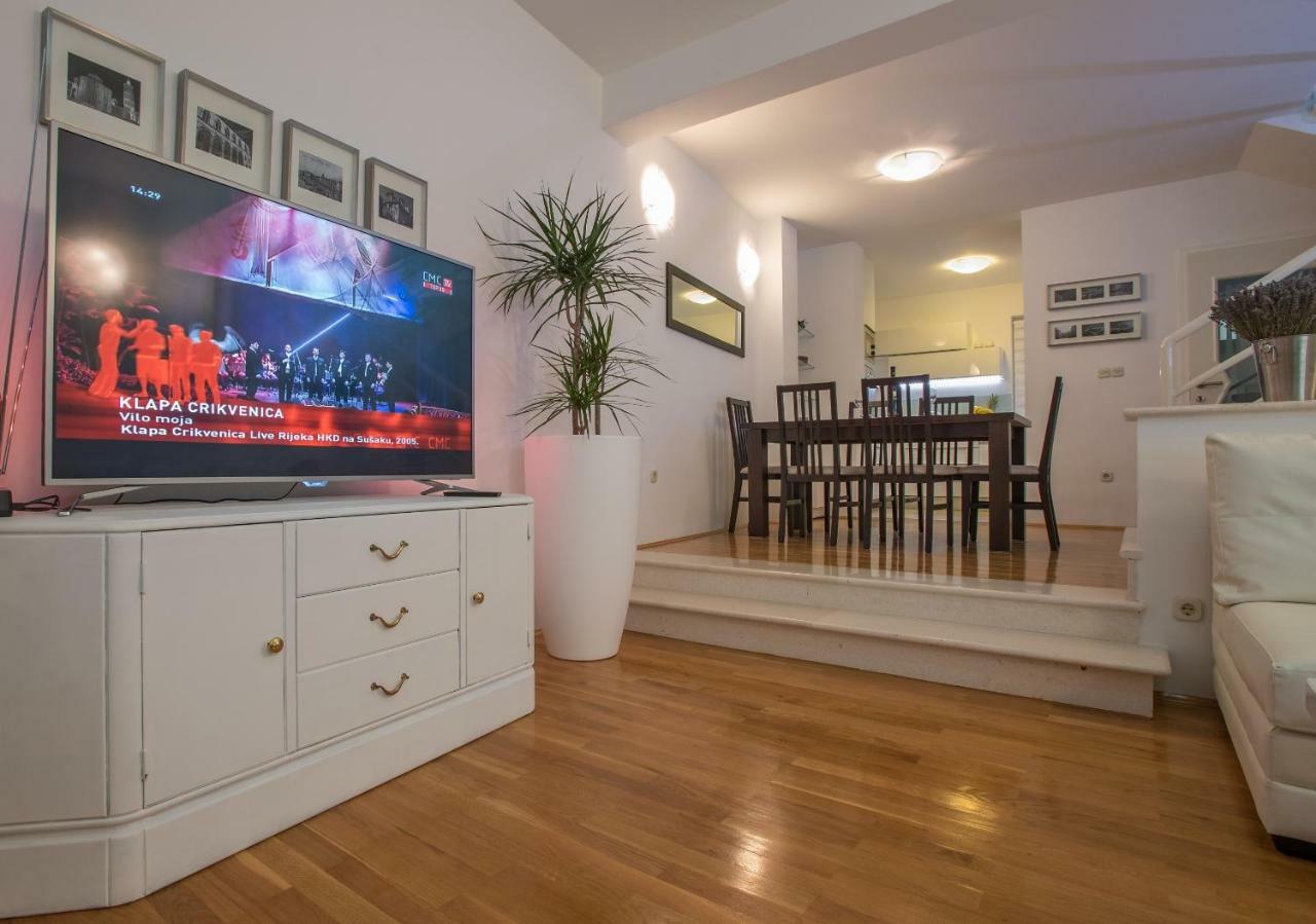 Apartament Andor - Lux, Two Beautiful Terraces With Sea & Sunset View Makarska Zewnętrze zdjęcie