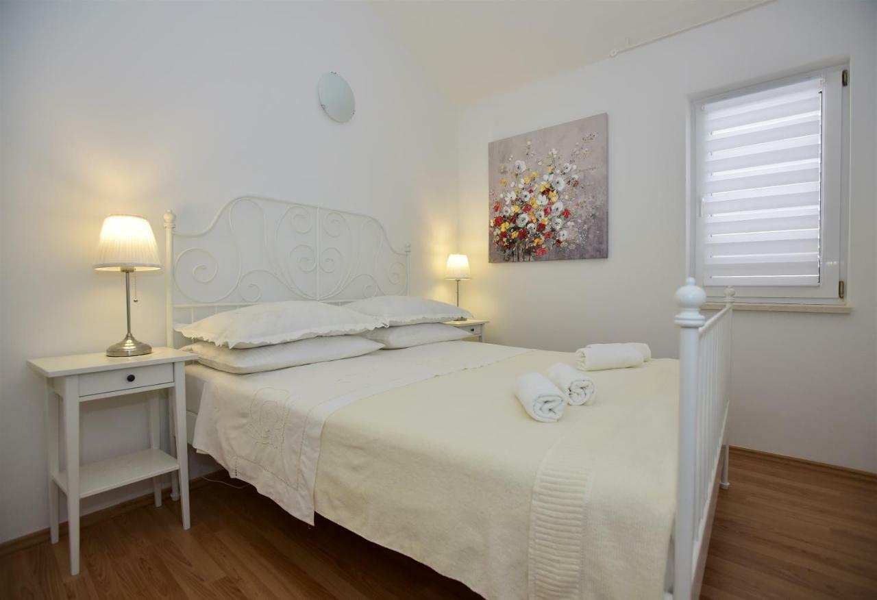 Apartament Andor - Lux, Two Beautiful Terraces With Sea & Sunset View Makarska Zewnętrze zdjęcie